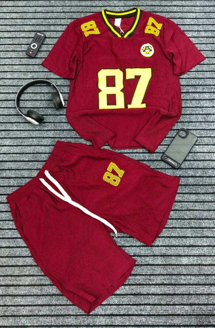 Tenues de sport numérotées