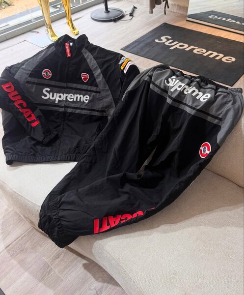 Veste et Pantalon Supreme Ducati