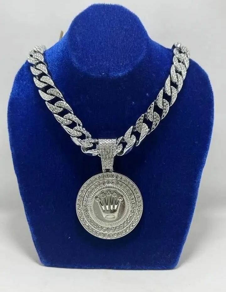 Collier en argent avec pendentif