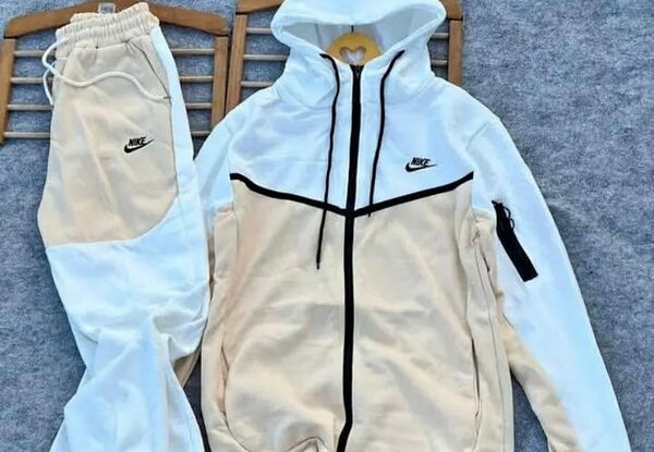 Ensemble survêtement Nike blanc pour homme
