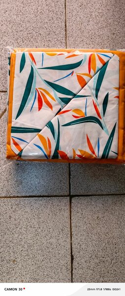 Couverture imprimée florale