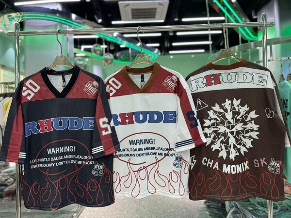 Maillots de hockey tendance