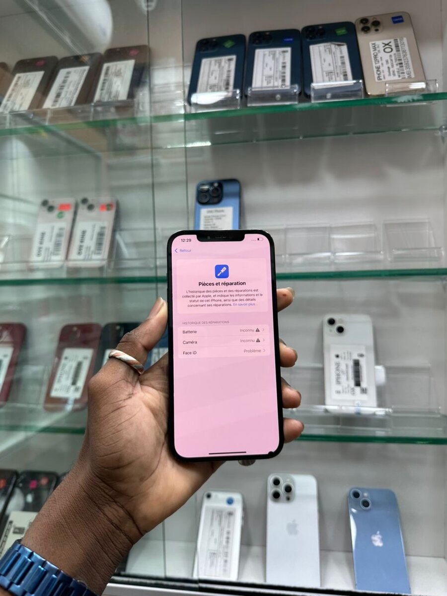 iPhone 12 Promax sans ID