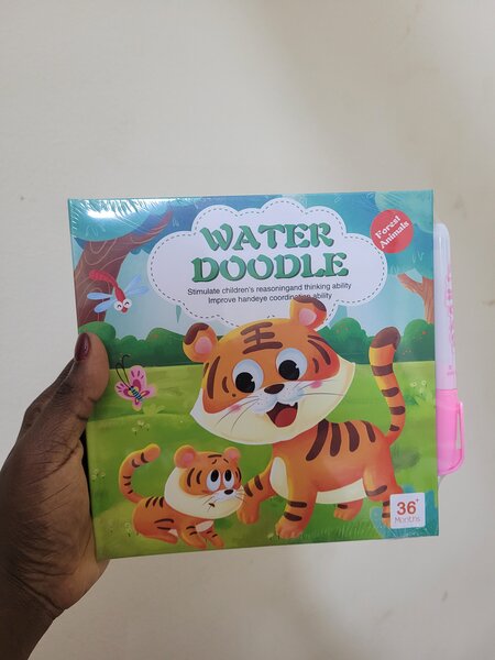 Livre de coloriage à l'eau