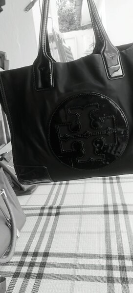 Sac cabas élégant noir