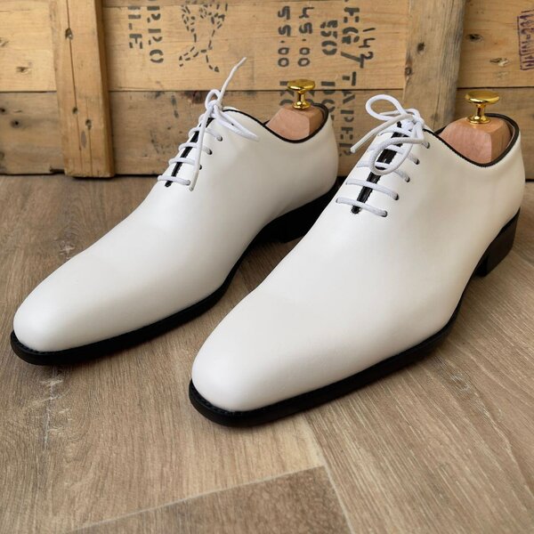 Chaussures habillées en cuir pour homme