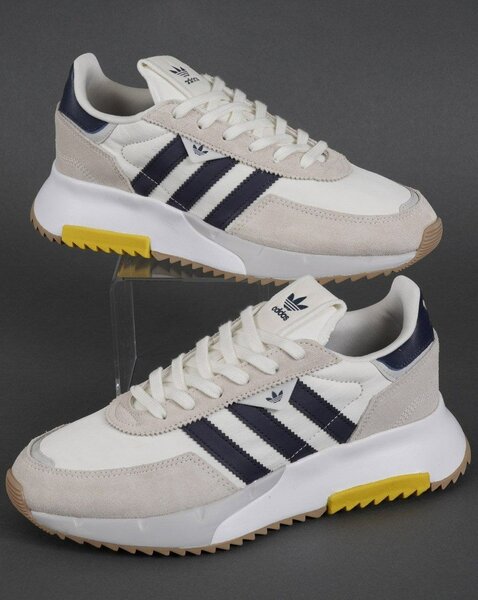 Chaussures Adidas blanches et grises
