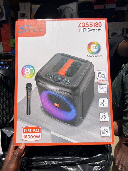 Système HiFi LED 1800W