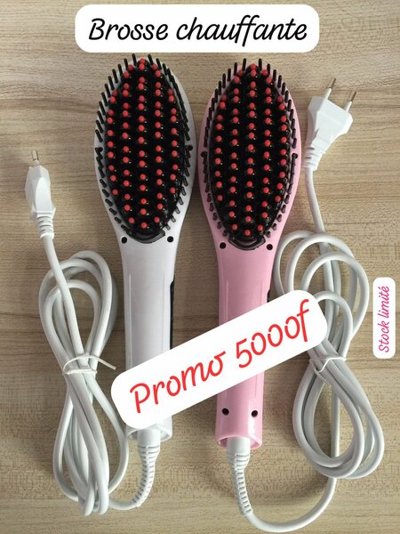 Brosse chauffante lissante