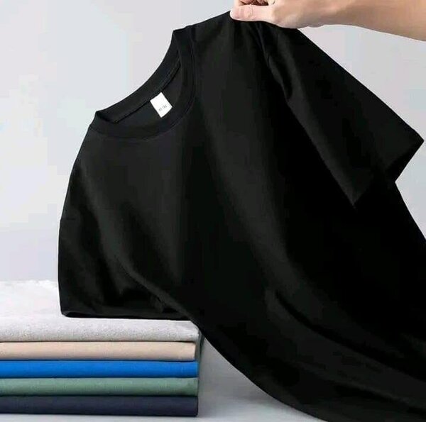 T-shirt noir homme et femme