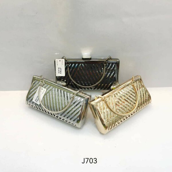 Pochette métallisée élégante