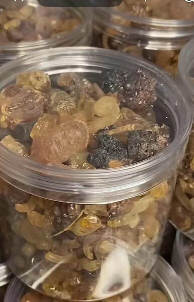 Gomme arabique encens