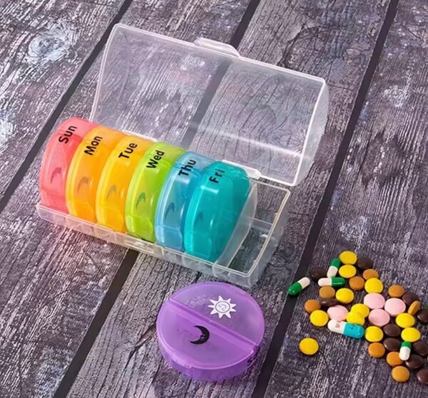 Pilulier Hebdomadaire Coloré