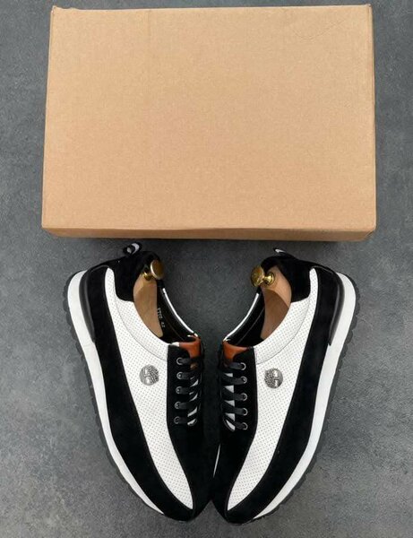 Chaussures à lacets pour homme