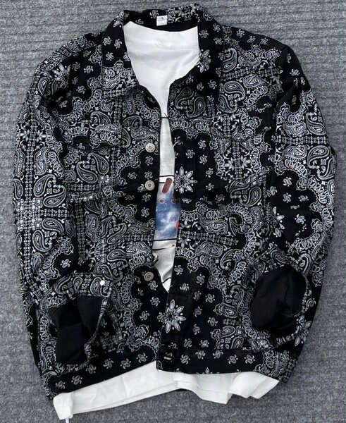 Veste en jean imprimée