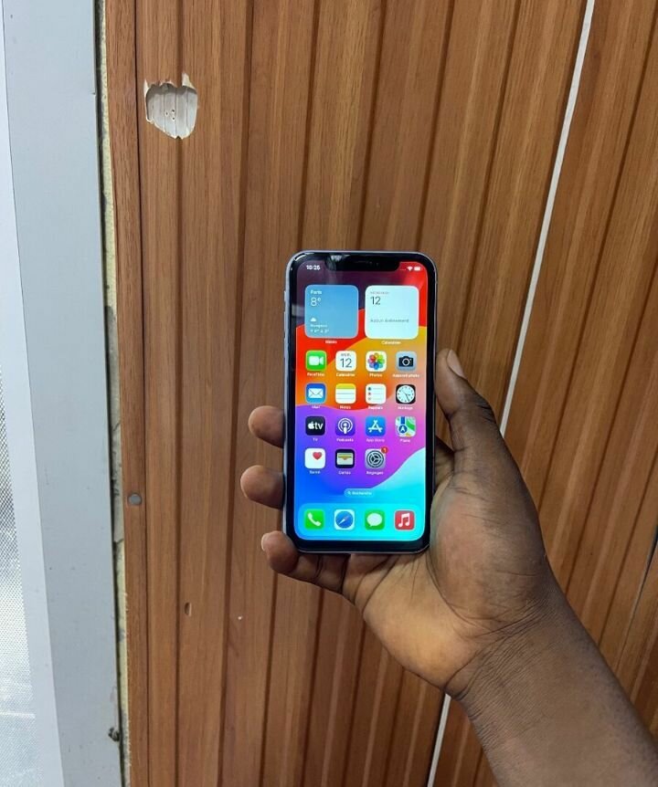 iPhone XR
