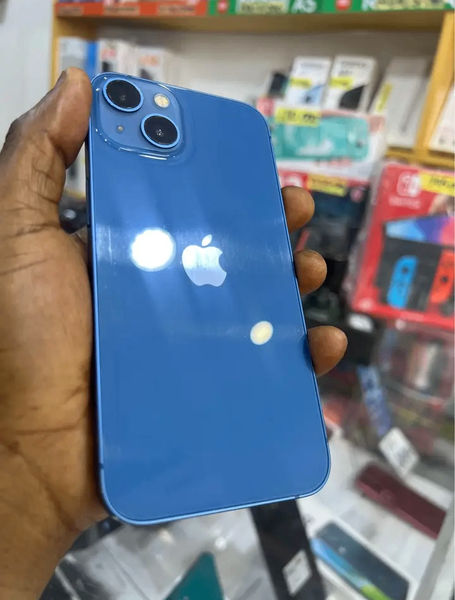 iPhone 13 Bleu 128Go Neuf