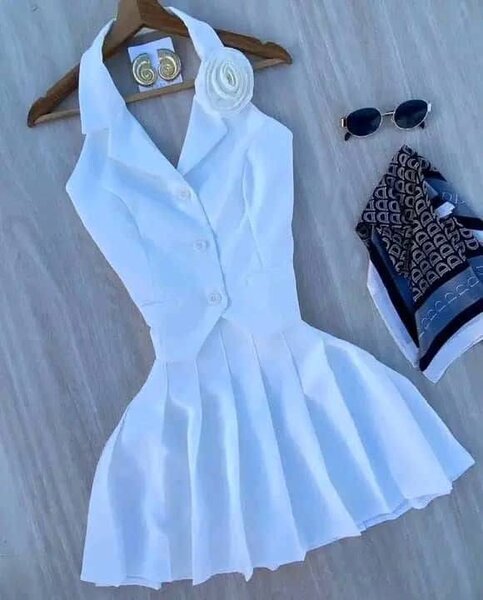 Ensemble jupe et haut bleu pour femme