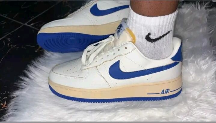 Baskets tendance colorées