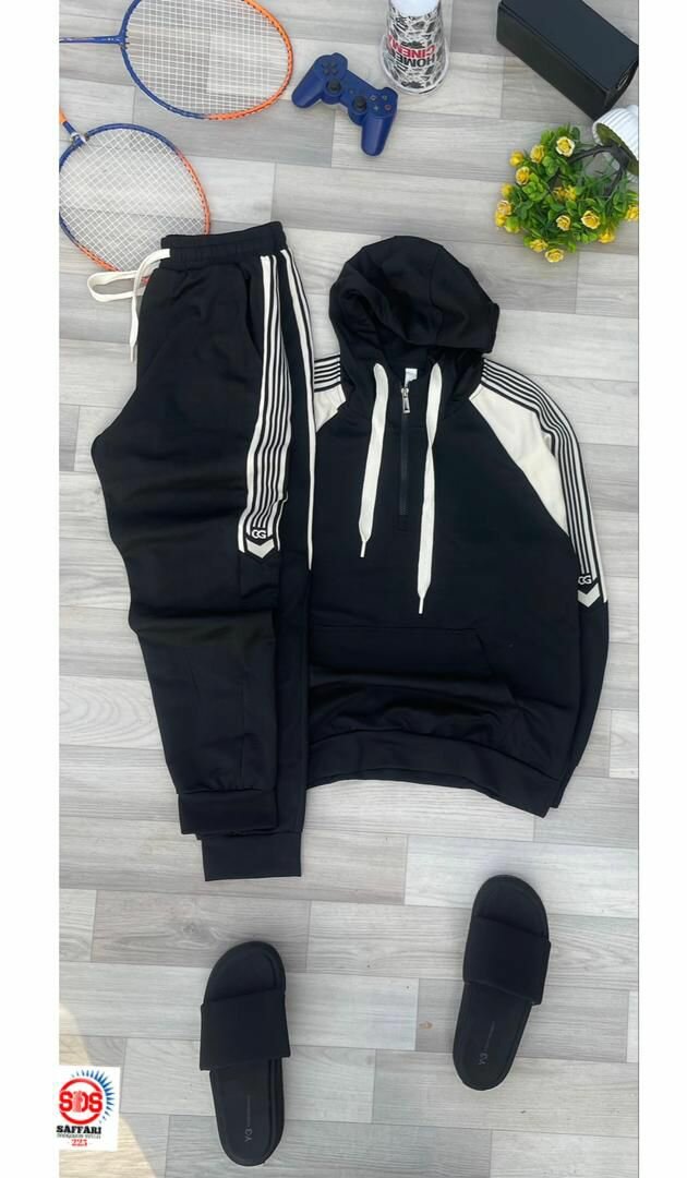 Ensemble survêtement à capuche Adidas