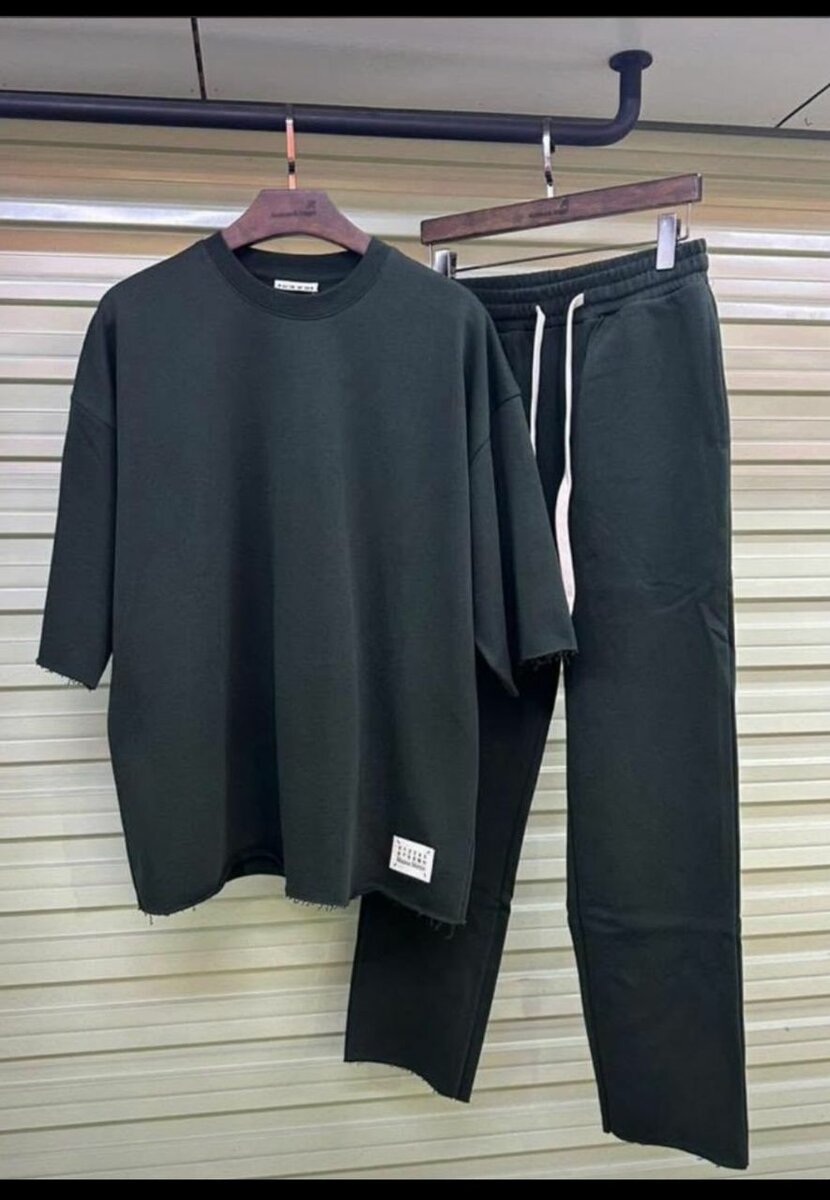 Ensemble survêtement pour homme