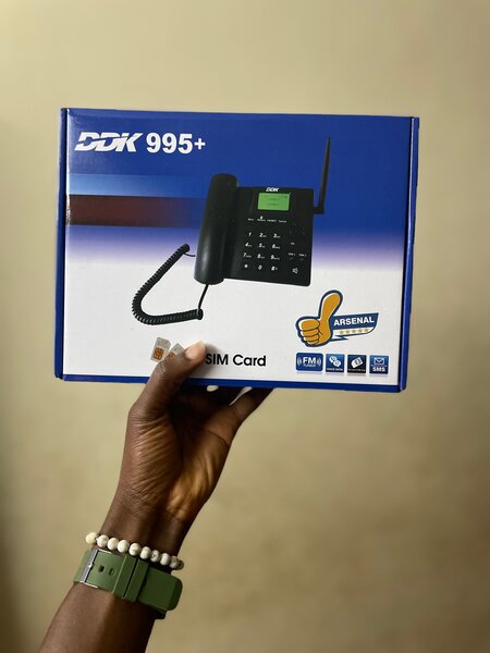 Téléphone sans fil GSM DDK