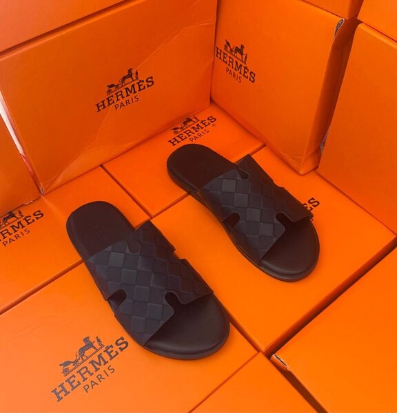 Sandales Hermes Paris noir en cuir pour homme