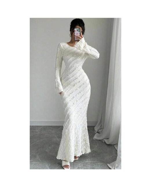 Robe blanche en dentelle pour femmes