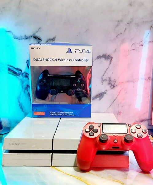 Console de jeux PS4 fat