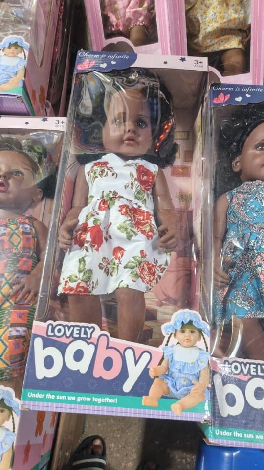 Poupée Bébé Charmante 3+