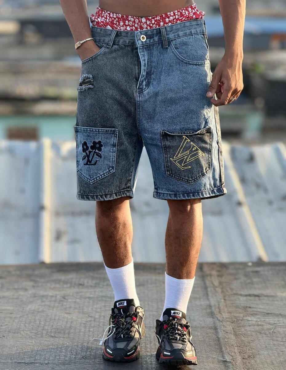 Shorts en jean déchirés