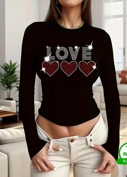 Chandail Femme "Love" Strass