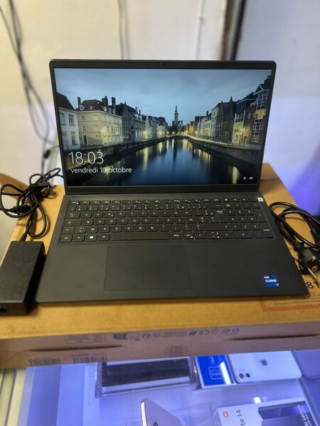Ordinateur portable Dell 15 pouces