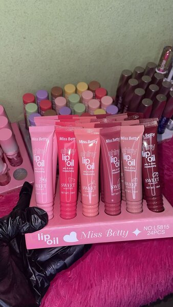 Lip Oil Miss Belly - Huile à Lèvres